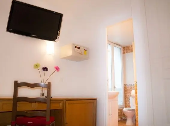 Tek Büyük Yataklı Oda
