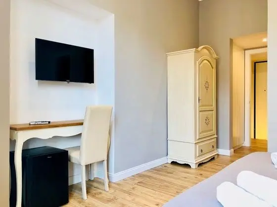 Tek Büyük Yataklı Oda