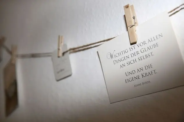 Basic Tek Büyük veya İki Ayrı Yataklı Oda