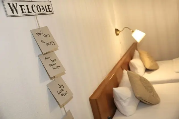 Basic Tek Büyük veya İki Ayrı Yataklı Oda