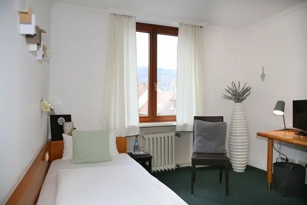 Basic Tek Kişilik Oda