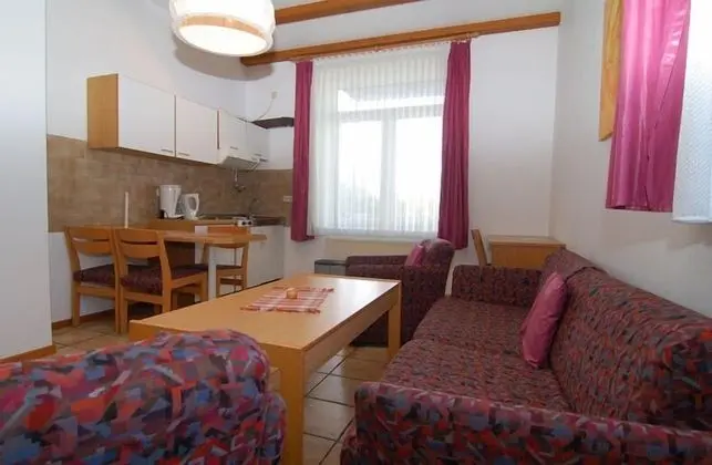 Apart Daire, 1 Çift Kişilik Yatak ve Çekyat