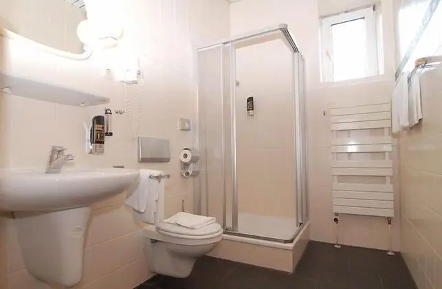 Apart Daire, 1 Çift Kişilik Yatak ve Çekyat