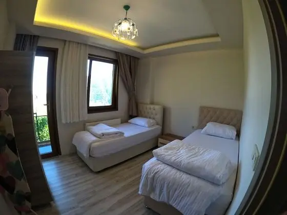 Apart Daire, 3 Yatak Odası, Göl Manzaralı