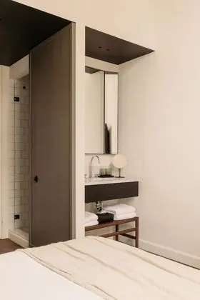 Tek Büyük Yataklı Oda