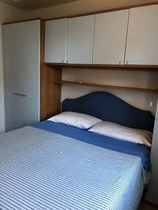 Ev