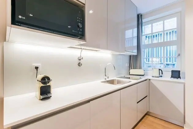 Deluxe Apart Daire, 2 Yatak Odası, Balkon, Şehir Manzaralı
