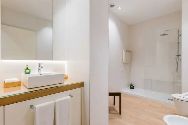 Deluxe Apart Daire, 2 Yatak Odası, Balkon, Şehir Manzaralı