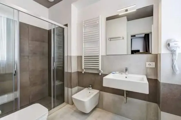 Standard Tek Büyük veya İki Ayrı Yataklı Oda