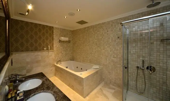 Junior Suite, Kara Manzaralı