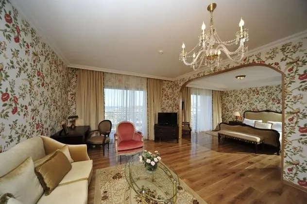 Suite, Deniz Manzaralı, Teraslı