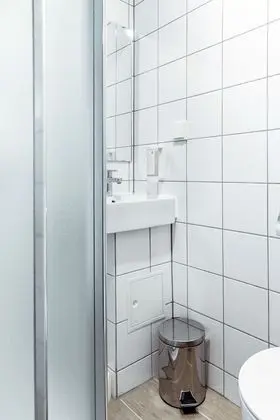 Basic Tek Büyük Yataklı Oda