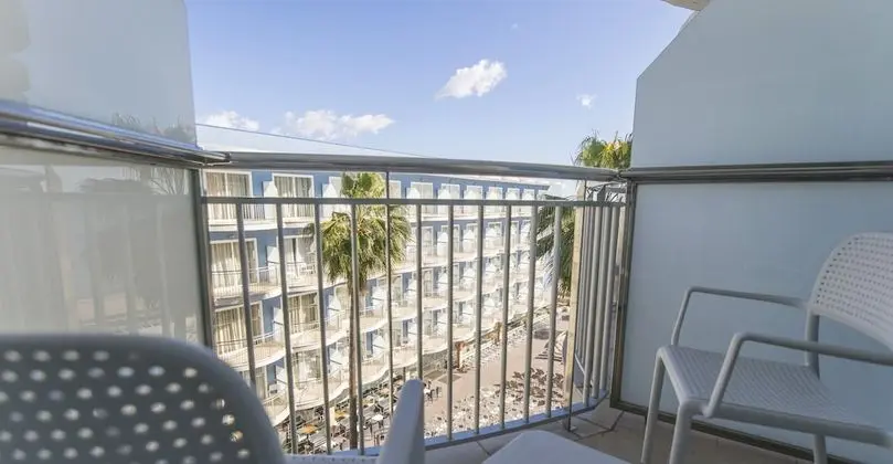 Quadruple, Pool view (3+1)