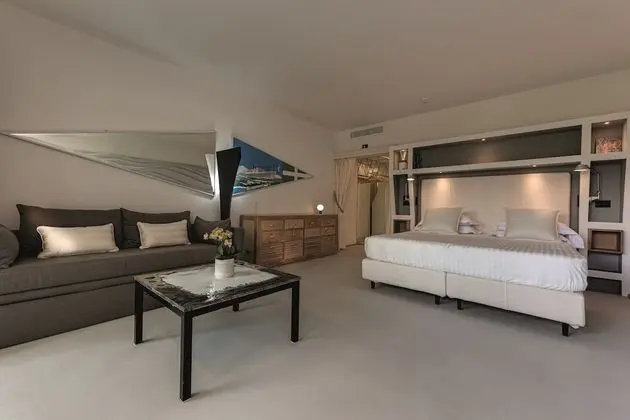 Deluxe Tek Büyük veya İki Ayrı Yataklı Oda