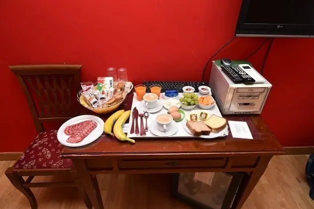 Tek Büyük Yataklı Oda