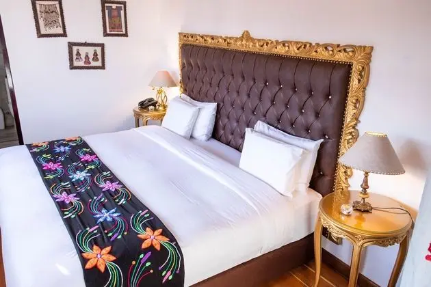 Deluxe Tek Büyük Yataklı Oda, Küvet