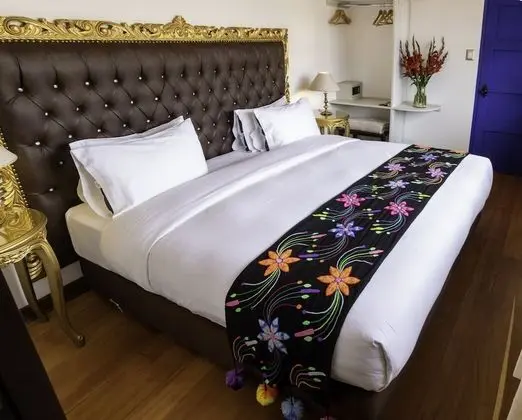 Deluxe Tek Büyük Yataklı Oda, Küvet
