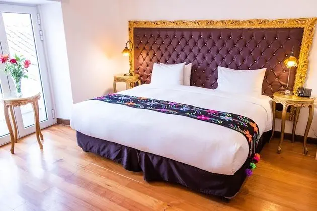 Deluxe Tek Büyük Yataklı Oda, Küvet