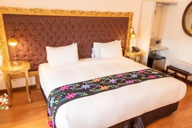 Deluxe Tek Büyük Yataklı Oda, Küvet