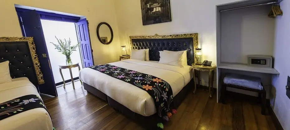 Deluxe Tek Büyük Yataklı Oda, Sıcak Su Küveti