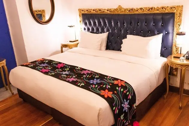Deluxe Tek Büyük Yataklı Oda, Sıcak Su Küveti