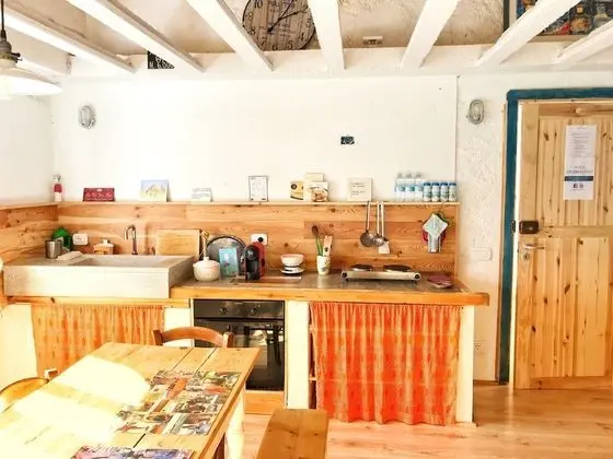 Süit, Göl Manzaralı (Aularcobaleno Verde)