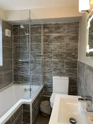 Standard Tek Büyük Yataklı Oda, Banyolu/Duşlu (Room 1)