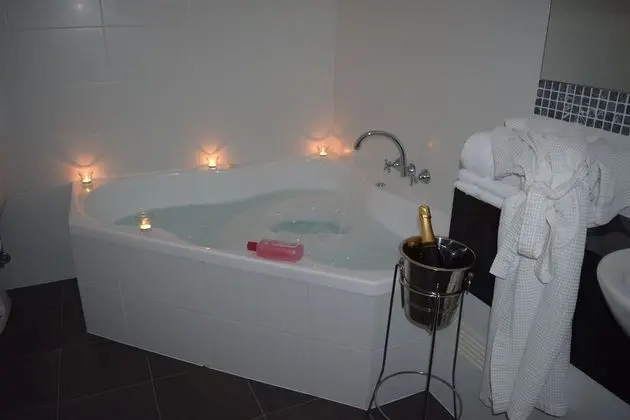 Deluxe Tek Büyük Yataklı Oda, 1 Büyük (Queen) Boy Yatak, Şehir Manzaralı