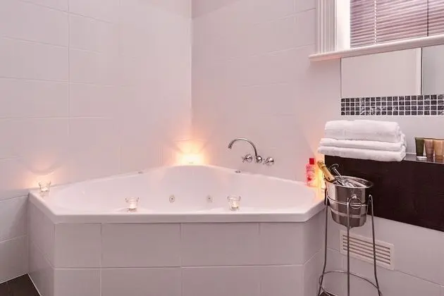 Deluxe Tek Büyük Yataklı Oda, 1 Büyük (Queen) Boy Yatak, Şehir Manzaralı
