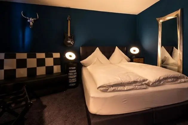 Tek Büyük Yataklı Oda, 1 Çift Kişilik Yatak, Sigara İçilmez