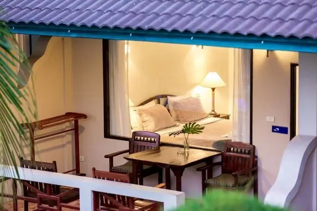 Deluxe Tek Büyük Yataklı Oda, 1 Çift Kişilik Yatak, Mutfak, Havuz Kenarı