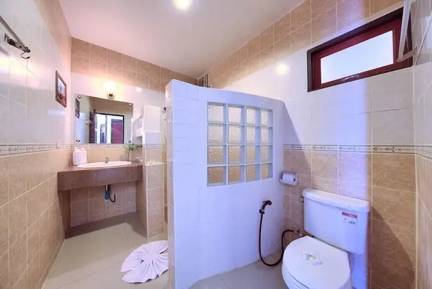 Deluxe Tek Büyük Yataklı Oda, 1 Çift Kişilik Yatak, Mutfak, Havuz Kenarı