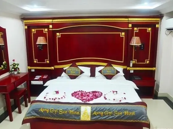 Deluxe Tek Büyük veya İki Ayrı Yataklı Oda, Şehir Manzaralı