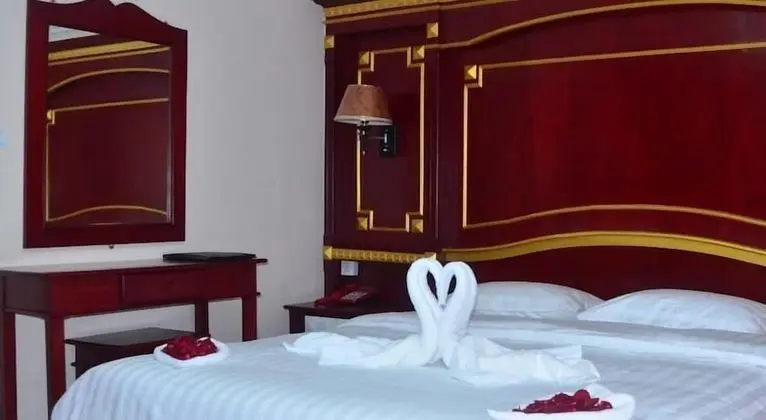 Deluxe Tek Büyük veya İki Ayrı Yataklı Oda, Şehir Manzaralı