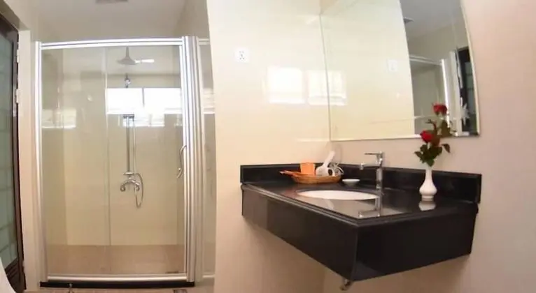Deluxe Tek Büyük veya İki Ayrı Yataklı Oda, Şehir Manzaralı