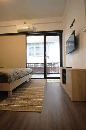 Family Room (4th Floor)