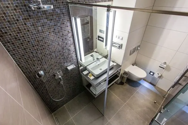 Economy Oda, 1 En Büyük (King) Boy Yatak (Smart Room)