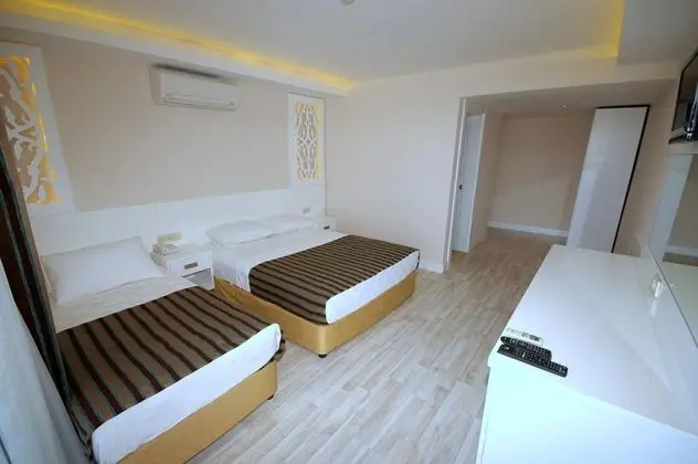 Standart Üç Kişilik Oda