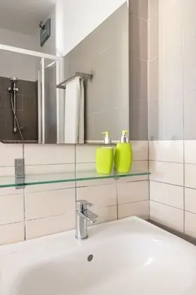 Apartment ,2 Bedrooms , Private Plunge Pool, Partially Caldera View