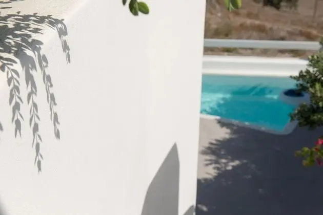 Family Apartment ,3 Bedrooms , Private Plunge Pool, Caldera View