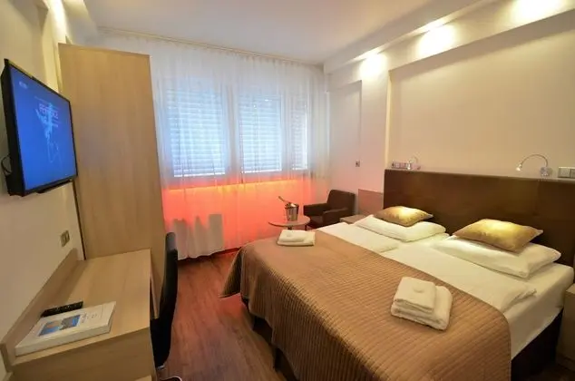 Deluxe Tek Büyük Yataklı Oda, 1 Yatak Odası