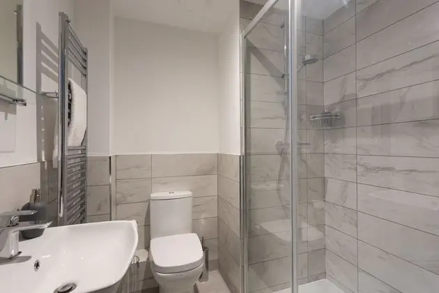 Apart Daire, Banyolu/Duşlu (free parking )