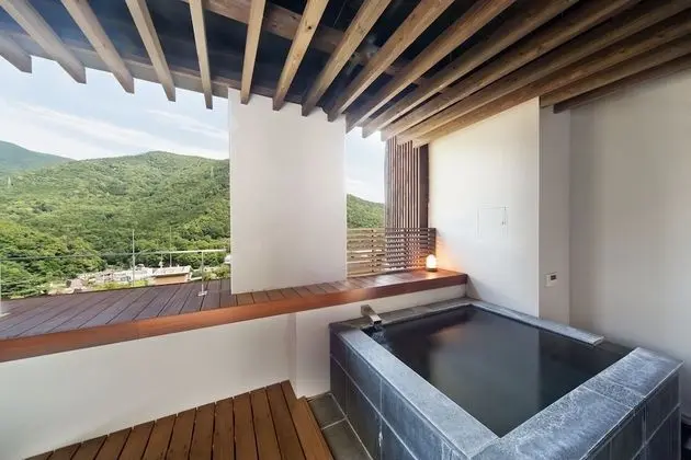 Deluxe İki Ayrı Yataklı Oda (w/Private Open-airBath Only13yrsAbove)