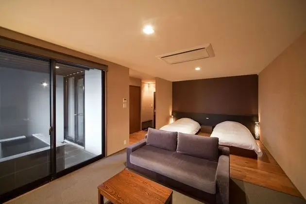 İki Ayrı Yataklı Oda (w/Private Open-airBath only13yrsAbove)