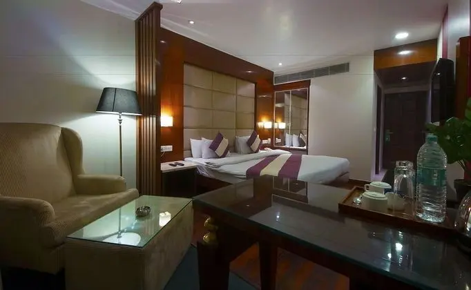 Aura Suite Room