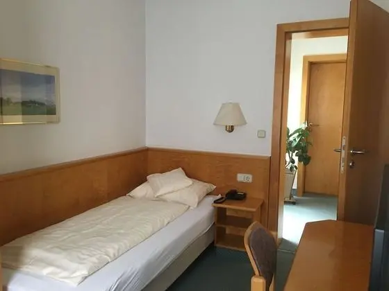 Tek Kişilik Oda