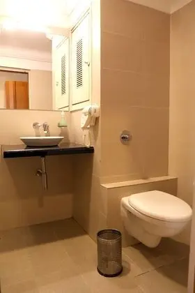Tek Büyük veya İki Ayrı Yataklı Oda