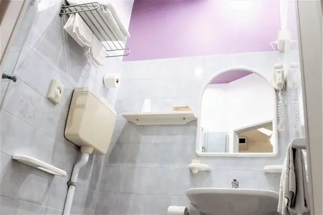 Standard Tek Büyük veya İki Ayrı Yataklı Oda