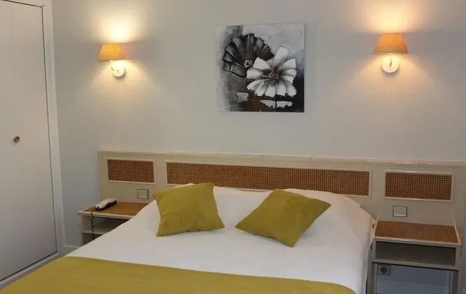 Comfort Tek Büyük Yataklı Oda