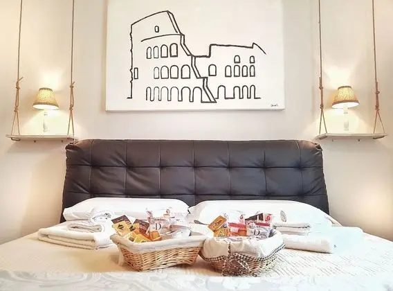 Tek Büyük veya İki Ayrı Yataklı Oda, 1 Çift Kişilik veya 2 Tek Kişilik Yatak